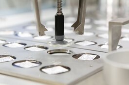 CRB GmbH | Espectrómetro de fluorescencia de rayos X cambiador de muestras Axios | © CRB Analysis Service GmbH